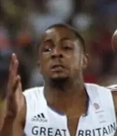 百米赛跑博尔特对战猛兽,百米飞人博尔特经典动作