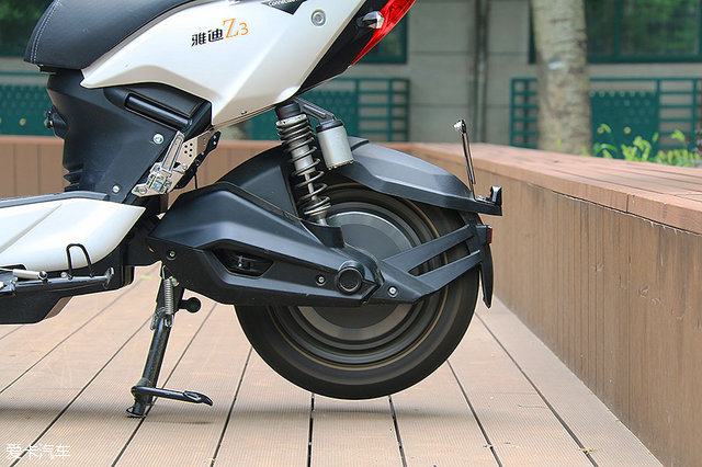爱卡通勤日记（3）雅迪Z3电动车全体验