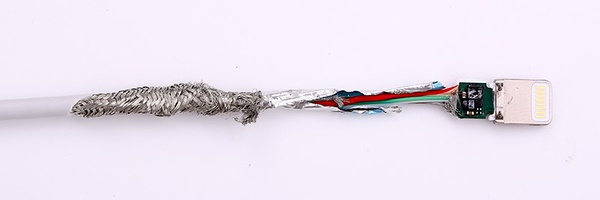 安克数据线与苹果数据线拆解,iphone数据线耐用测试