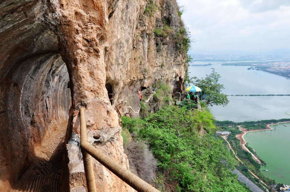 昆明西山的龙门堪称滇中第一胜景,昆明西山龙门最好的地方