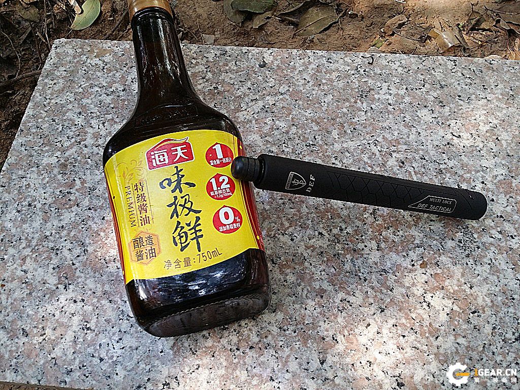 捍卫者机械甩棍,弘安机械棍使用感受
