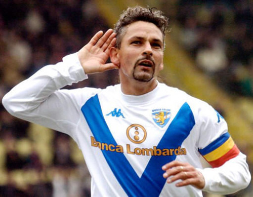 绿茵场庆祝动作,足球庆祝动作克洛泽