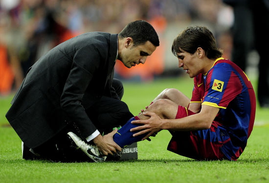他曾是巴萨真正王储,破梅西所有记录欲取而代之,今陨落却快乐!