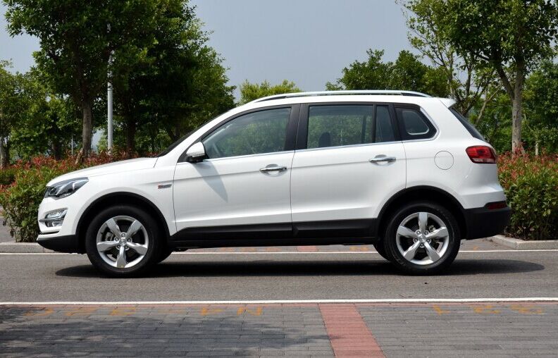 超高性价比SUV宝骏560对比大迈X5