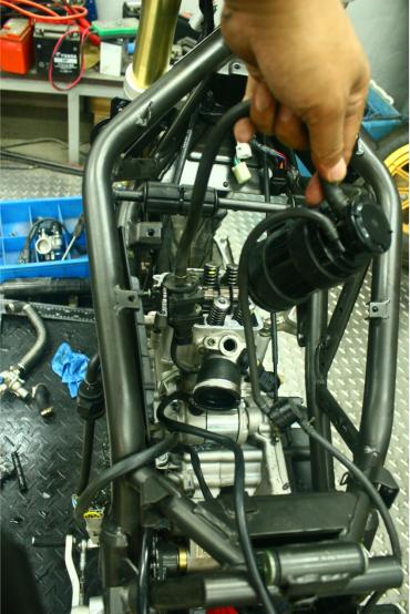 一探究竟！专业拆解告诉你RZ3何以称为“街霸”