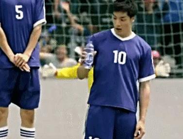 眼部缺水严重如何修复,感觉被掏空了怎么补