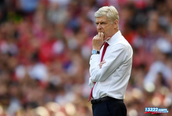 阿森纳上树原版视频,阿森纳登顶榜首就像大象上树