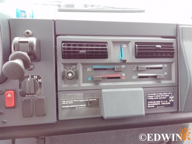 乌尼莫克u5000与u4000有何不同,奔驰乌尼莫克u400军用卡车