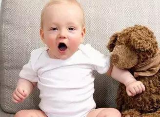 小朋友夜间咳嗽厉害是什么原因,小儿咳嗽的正确护理