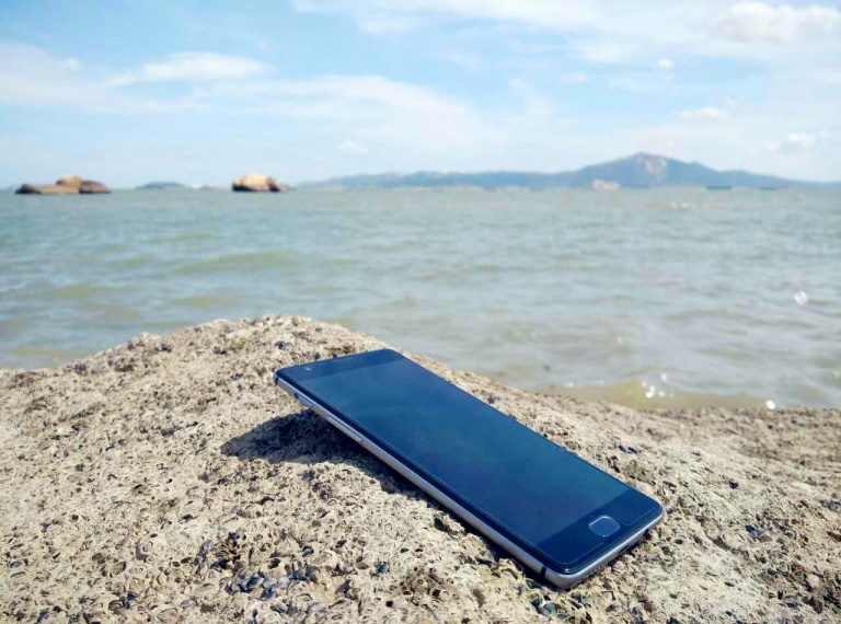 一加手机3实际使用感受,刚发布的一加3怎么样