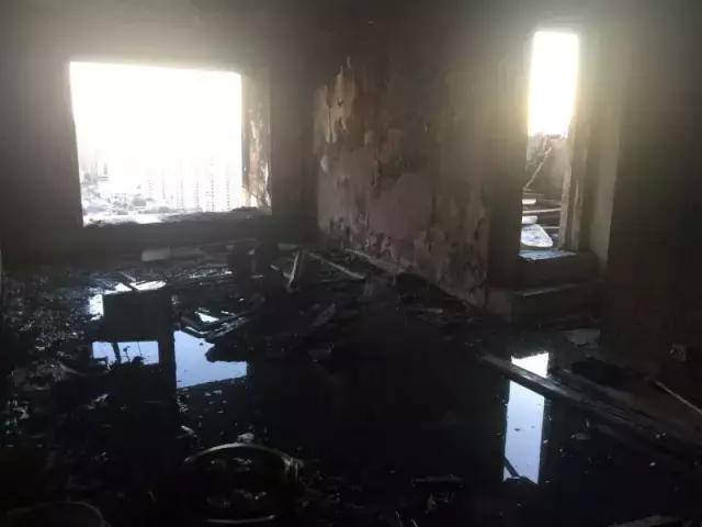 官方通报居民楼发生爆燃,尚佳新苑煤气爆炸后续