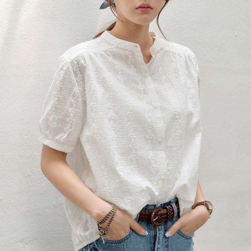 肖奈在宿舍穿毛衣,肖奈和室友们穿西装