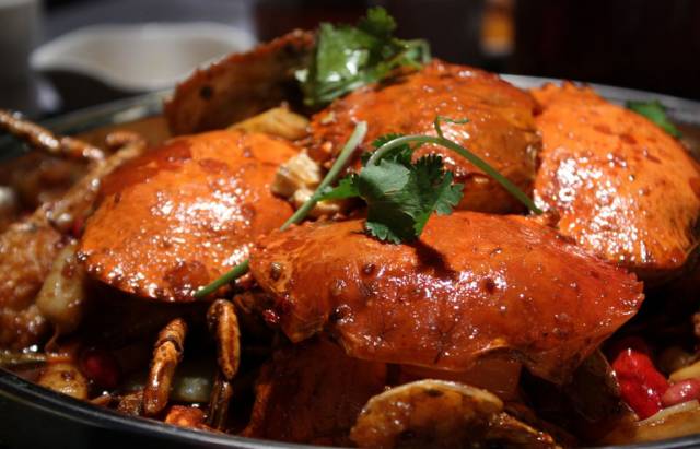 谁是吃螃蟹的第一人,谁是第一个螃蟹