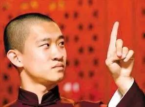 曹云金为啥跟郭德纲断绝师徒关系,郭德纲与曹云金师徒之战