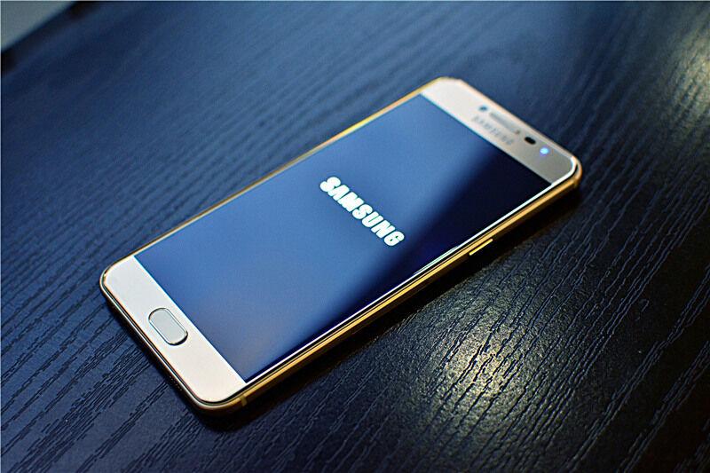 三星galaxyc5pro现在可以卖多少钱,三星galaxyc5pro金色