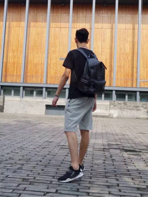 什么牌子的双肩包好看又耐用,种草好看斜挎包