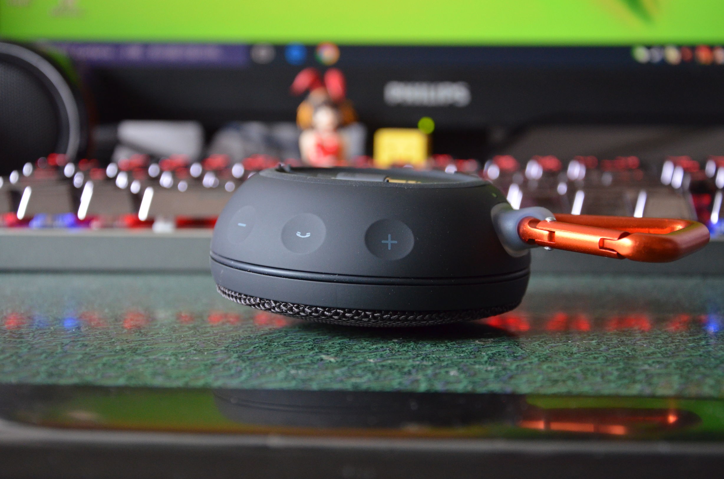 jbl迷你小音箱clip2拆解,jbl蓝牙音响clip2怎么样