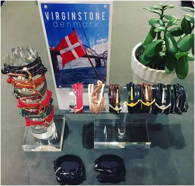 好巧我这么年轻还不想珠光宝气