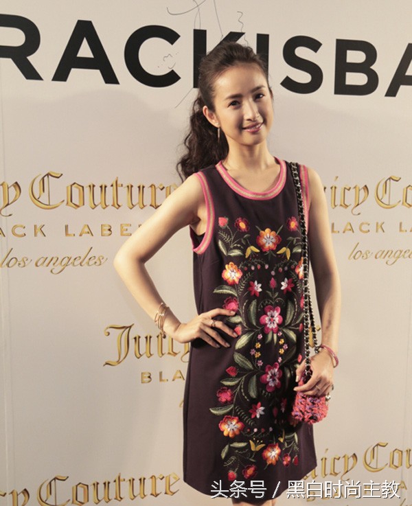 明星穿羊绒大衣戴围巾,juicycouture衣服哪些明星穿