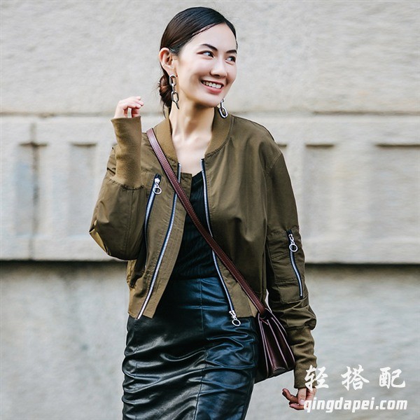 棒球衣图片字母外套,巴宝莉棒球衫外套2019款