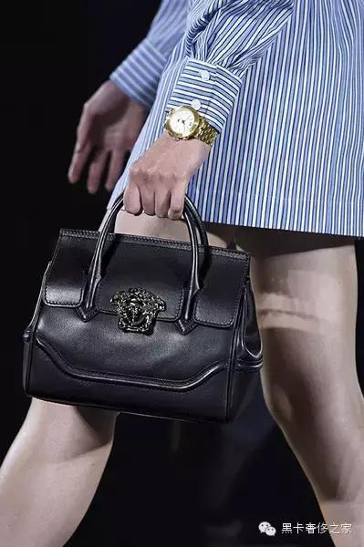 职场不输阵女生上班要背什么包?