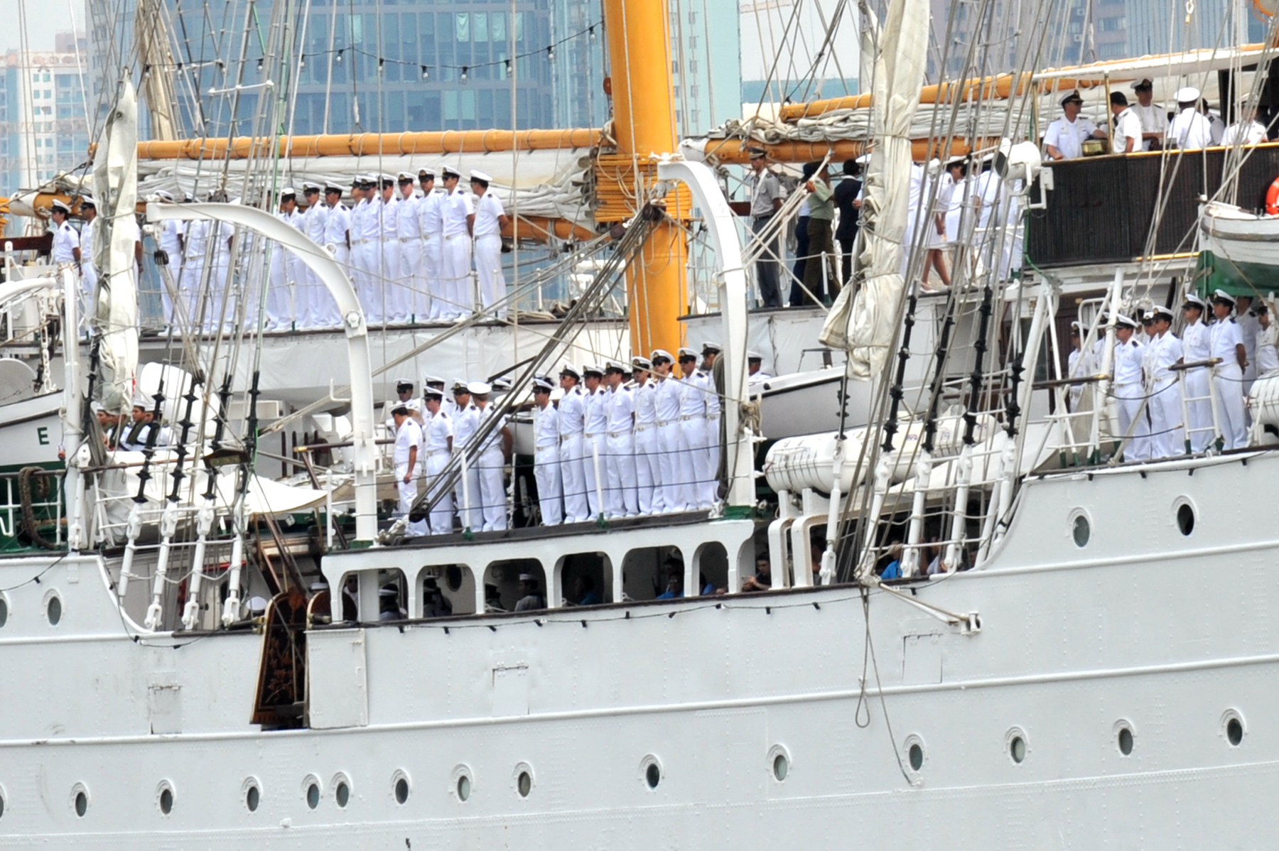 世界最强风帆战舰,世界上第一艘风帆战舰蒸汽动力船