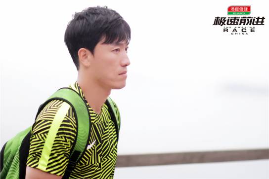 刘翔高光瞬间,恐高怕水