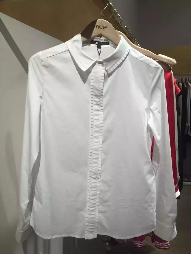 初秋减龄条纹衬衣,粉色初秋衬衣气质百搭