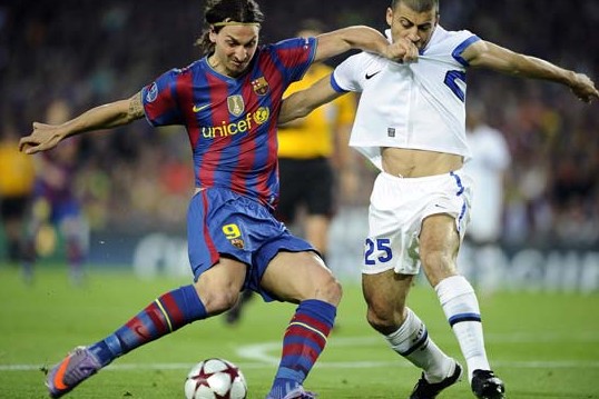 中秋节特辑:那些在欧冠赛场与老东家“团圆”的巨星