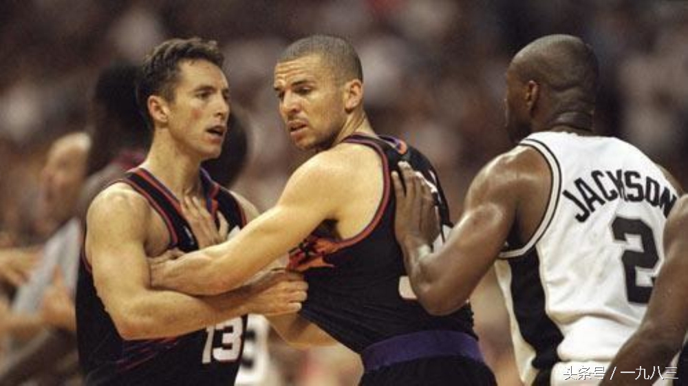 史蒂夫纳什生涯,史蒂夫纳什运球技术