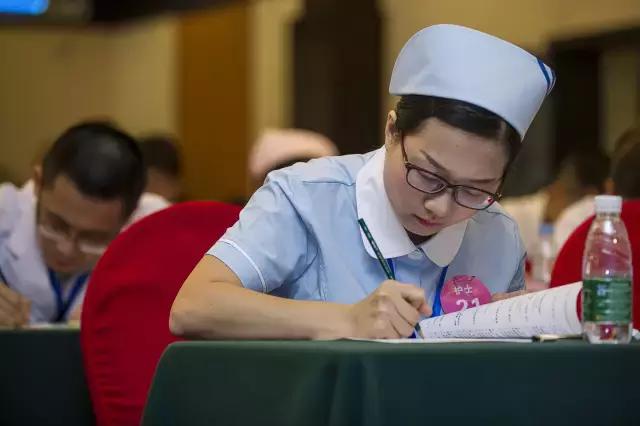 深圳社康大练兵！瞧这十八般武艺，以后看病我很淡！定！