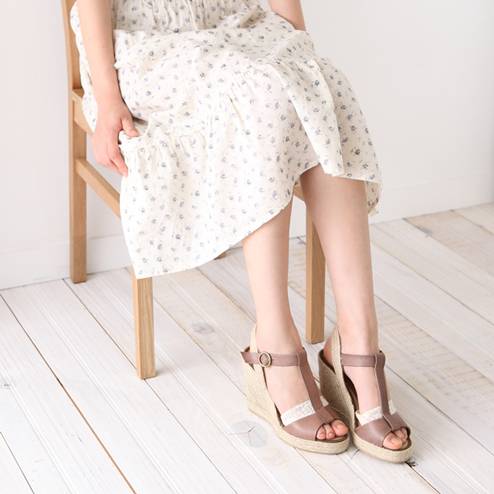 日本樱花妹的心机好物,樱花妹都穿什么袜子