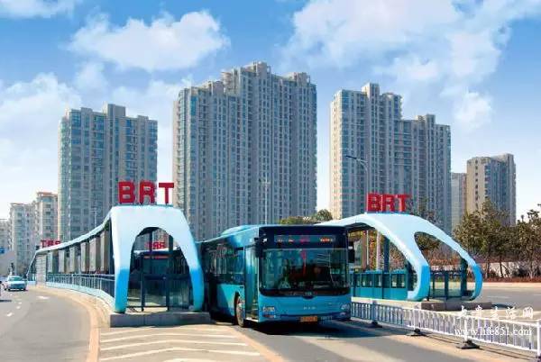 贵州第一个从都匀到凯里的公交车,贵阳公交和各地公交对比