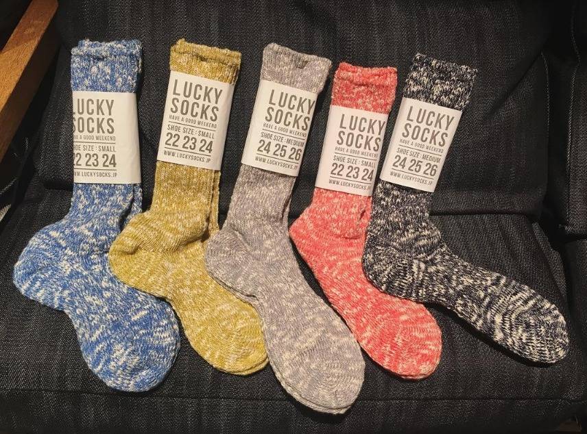 日本樱花妹的心机好物,樱花妹都穿什么袜子