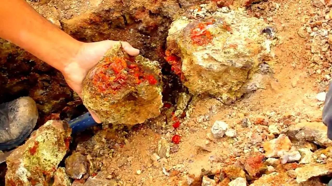 报告!就是这绚烂的火欧泊让我有忍不住剁手的欲望