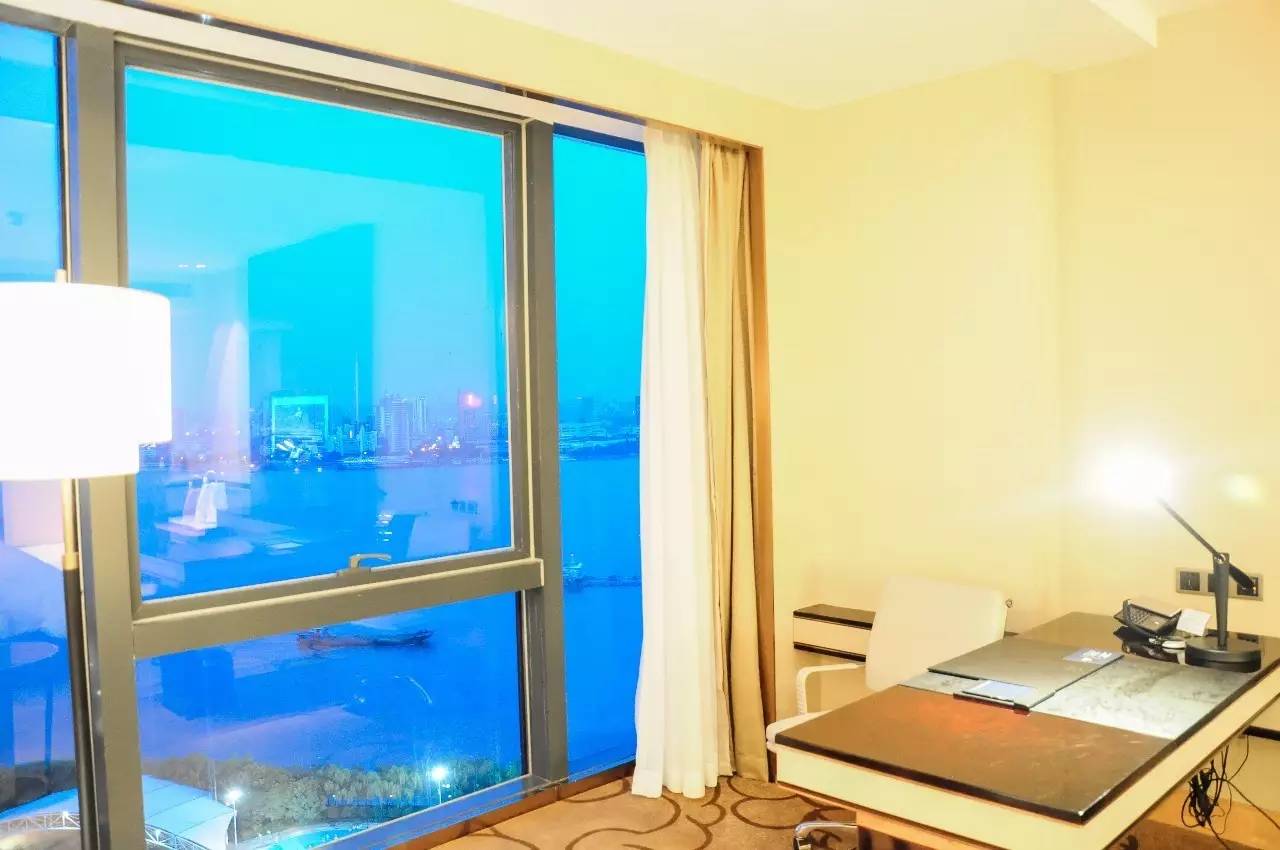 武汉世茂希尔顿酒店怎么去,武汉世茂希尔顿酒店攻略