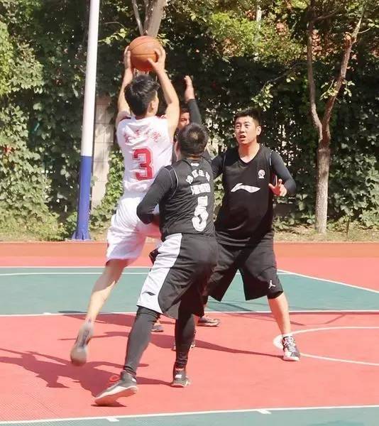 奔跑吧兄弟抬人头,奔跑吧兄弟老邓头