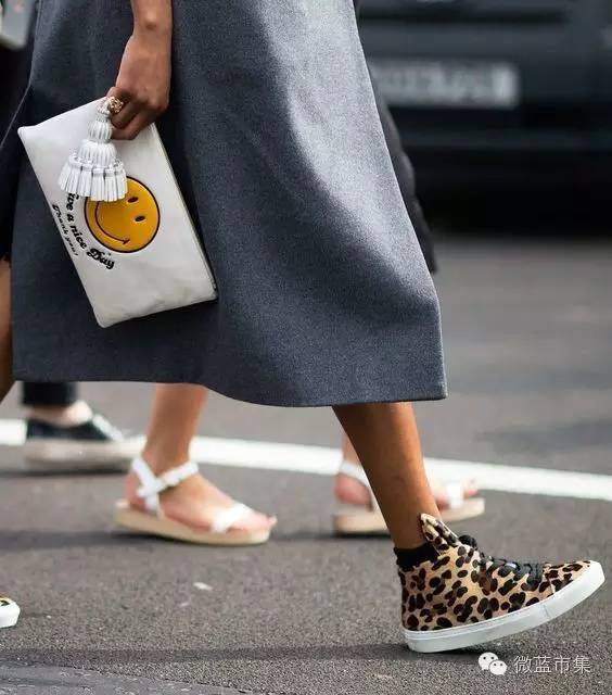 换季了换个包,换季了你的包包该换吗