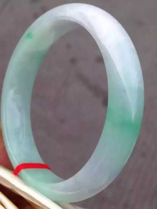 翡翠微商开场白话术,翡翠微商营销技巧