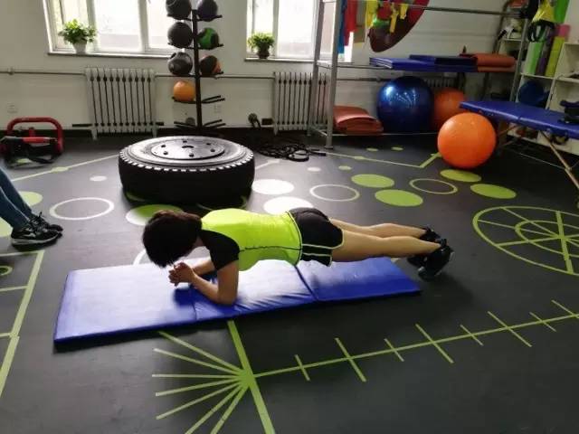 器械最多最全的健身房,健身设备最全的健身房