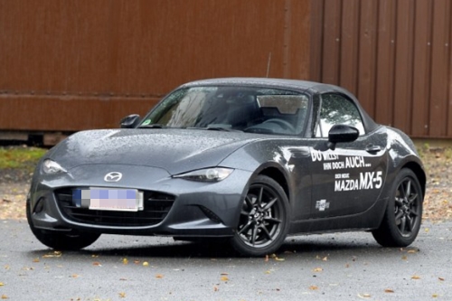 再过一个月，就是北京的人间仙境！你的硬顶敞篷小跑在哪？