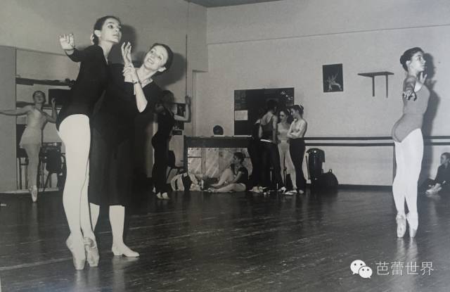 伊芙琳舞者图,伊芙琳跳舞