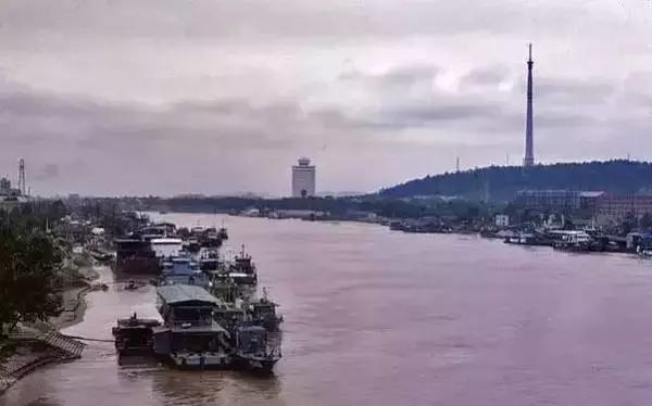 你好，我叫汉阳，这是我的新简历！