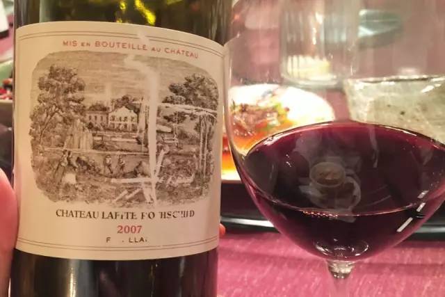 一个公司最重要岗位就是前台,一个公司前台主要学什么