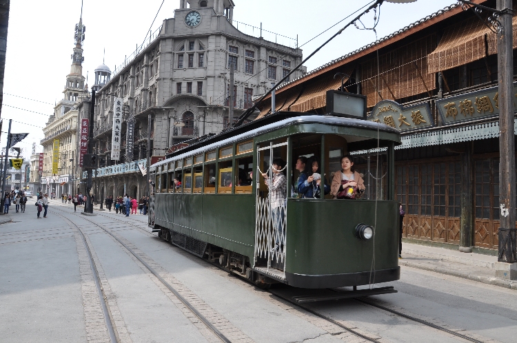 国庆去上海玩的攻略,国庆上海去哪玩人少还便宜