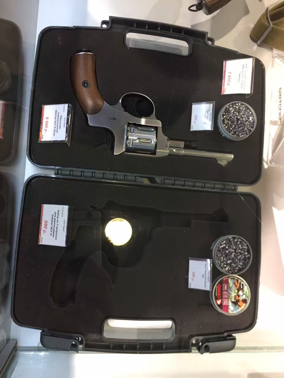 战斗民族的手机果然不一般,战斗中的民族果然不一般