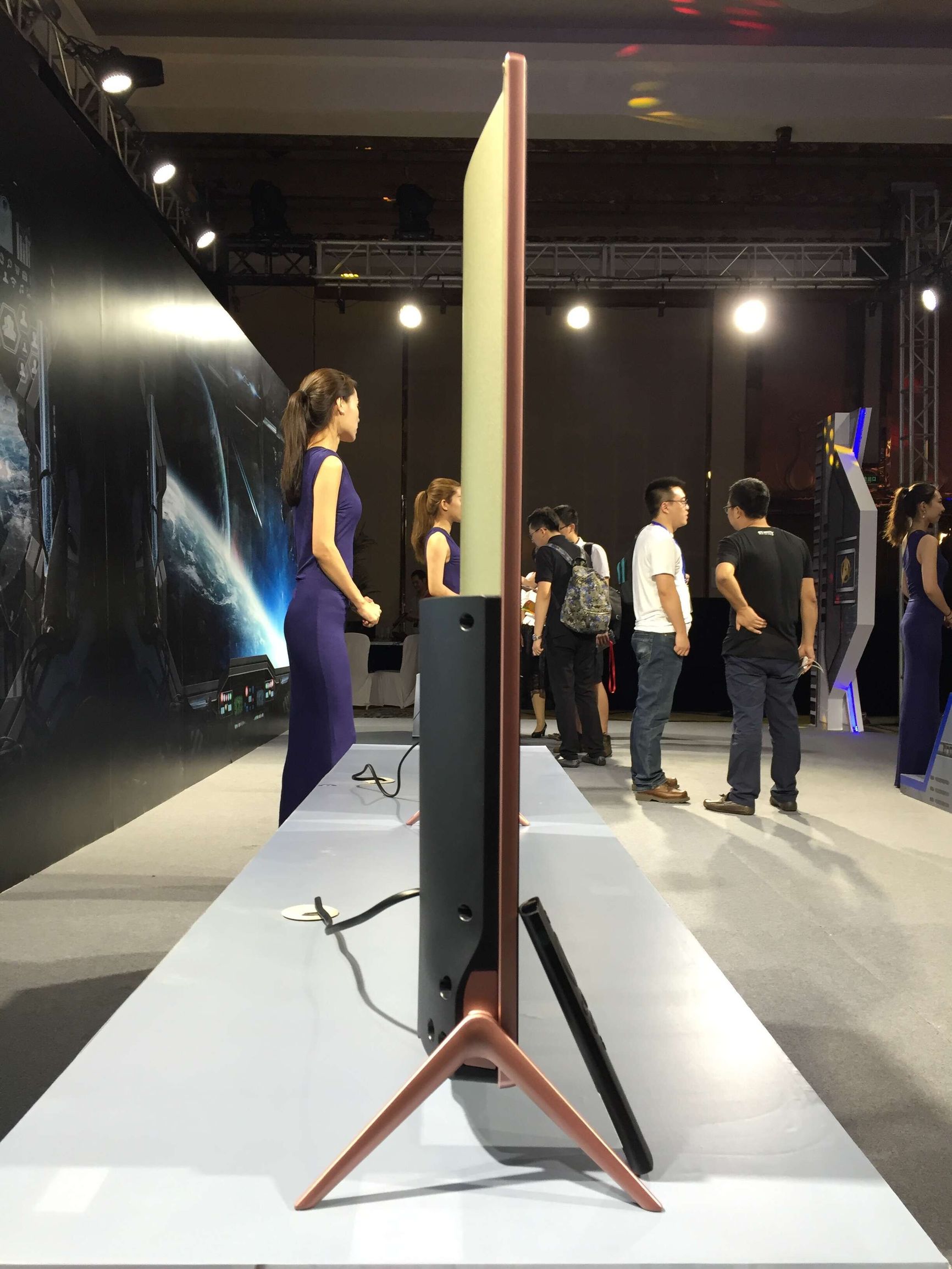 暴风电视是多少寸的,为什么电视尺寸用英寸