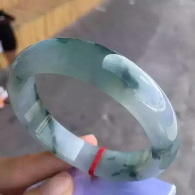 翡翠微商营销技巧,翡翠营销软文在哪里推广好