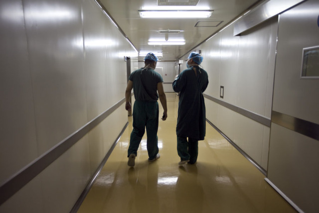 为什么大家都喜欢大眼睛双眼皮,为什么大家喜欢做双眼皮手术