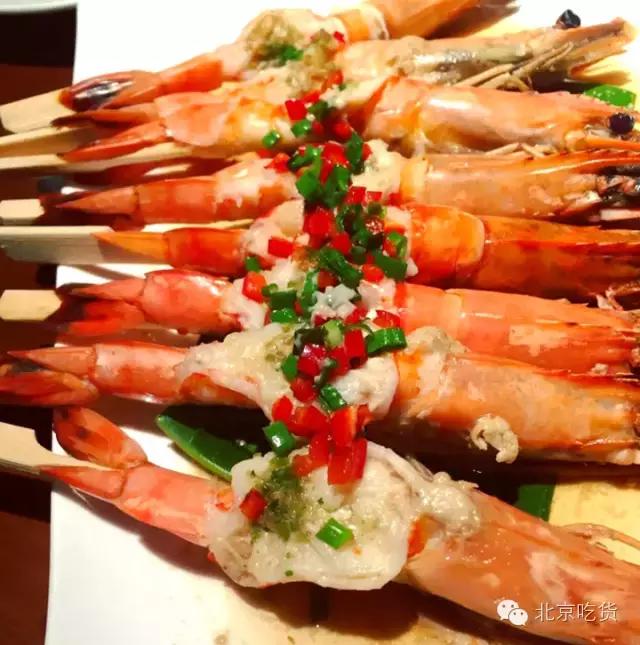 开豪车到处吃饭,开豪车苍蝇馆子